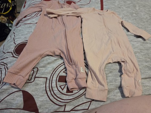 Fred and flo sleepsuits - sleepsuits, size