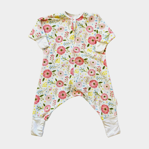 Sleeping baby floral fleece - sleeping,